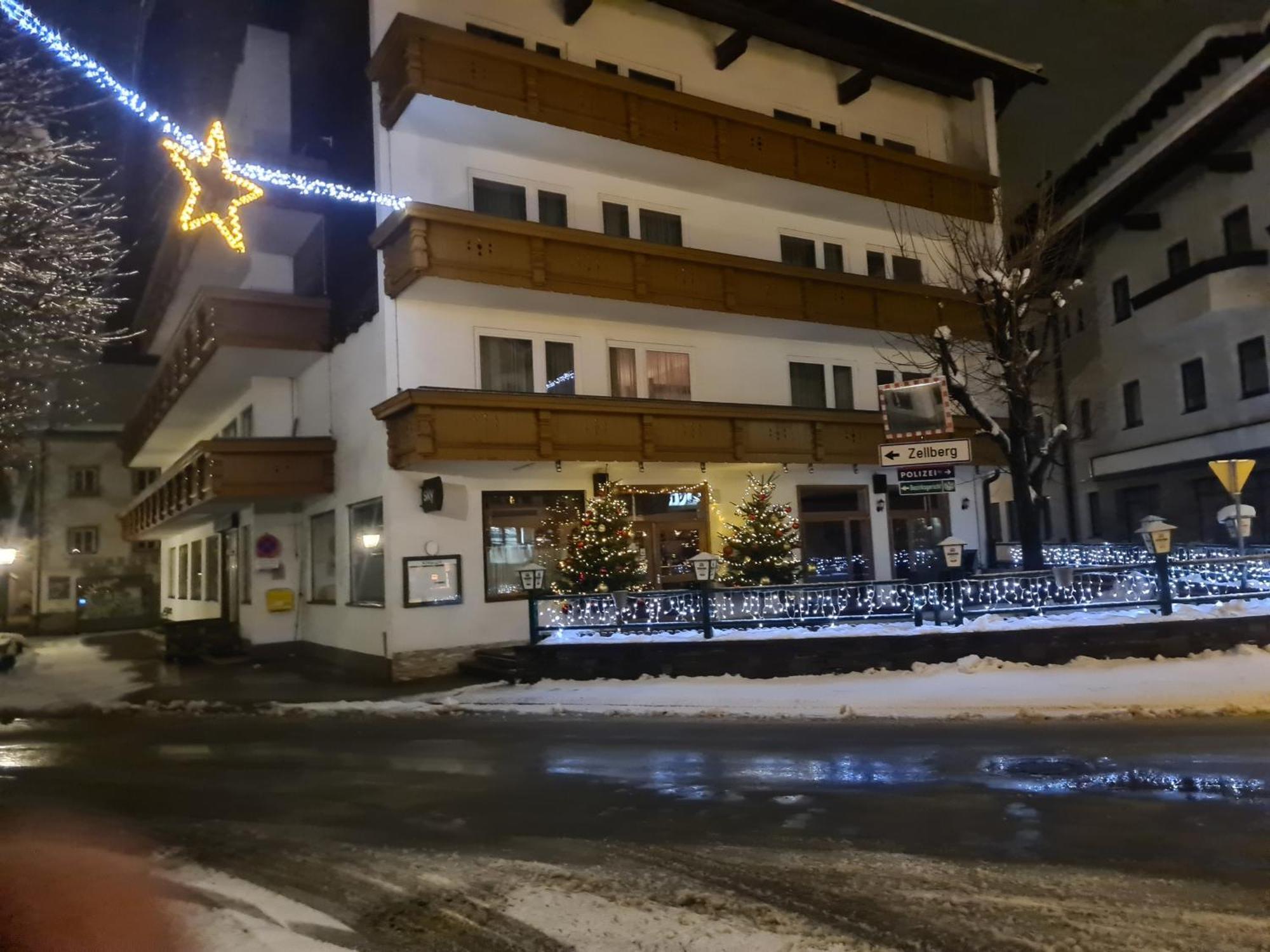 Gasthof Hotel Kirchenwirt Zell am Ziller Exteriör bild