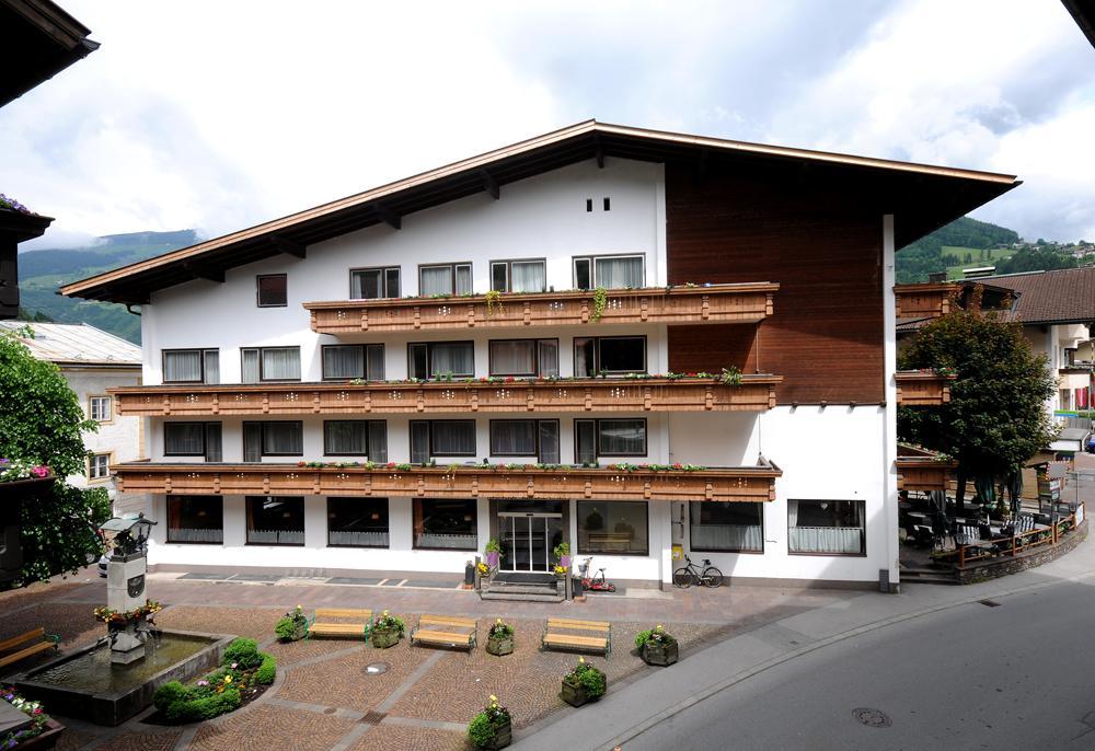 Gasthof Hotel Kirchenwirt Zell am Ziller Exteriör bild